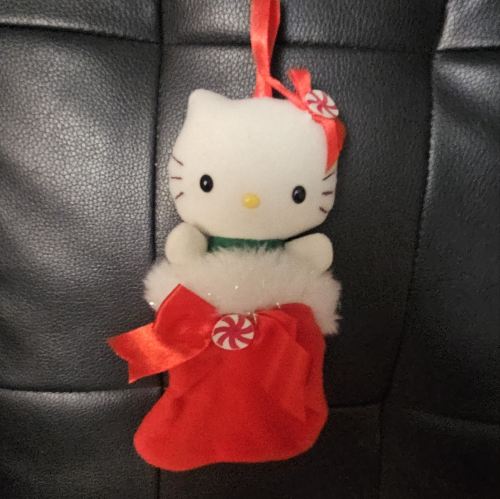 Hello kitty Christmas ornaments - Picture 5 of 6